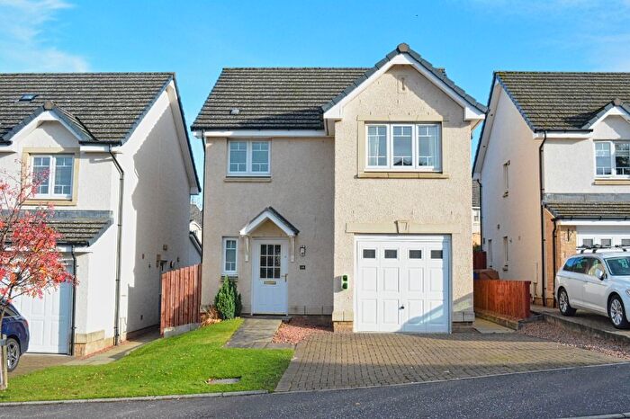 3 Bedroom Detached House To Rent In Home Farm Road, Cambusbarron, Stirling, FK7
