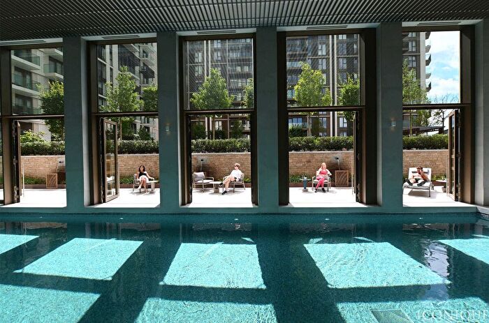 1 Bedroom Flat For Sale In Wood Lane, London, W12