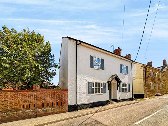 3 Bedroom Detached House For Sale In High Street, Astcote, Towcester, NN12