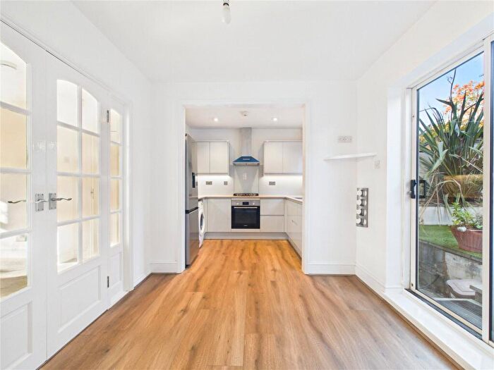4 Bedroom Terraced House For Sale In Derry Road, Bristol, BS3