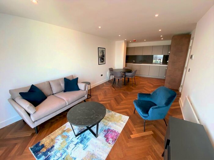 2 Bedroom Apartment To Rent In Deansgate Square, Owen Street Manchester, M15