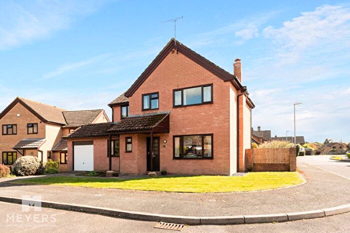 4 Bedroom Detached House For Sale In Shaw Drive, Sandford, BH20