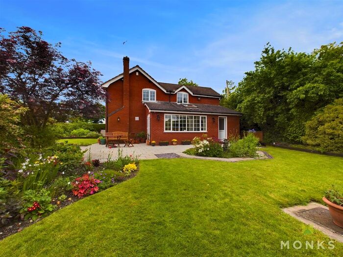 5 Bedroom Detached House For Sale In Chapel Lane, Criftins, Ellesmere, SY12