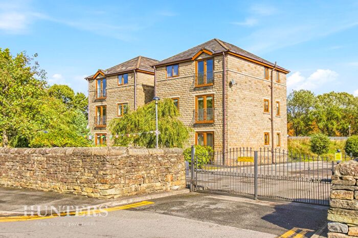 2 Bedroom Flat For Sale In Rebecca Court, Harbour Lane, Milnrow, OL16