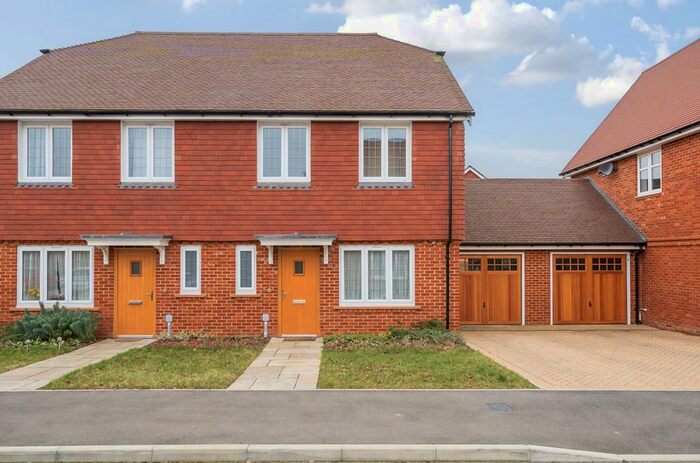 3 Bedroom Semi Detached House For Sale In Rochford Grove, Horsham, RH12