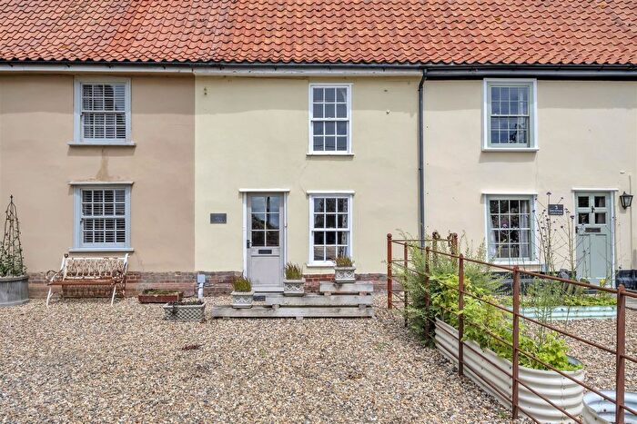 2 Bedroom Property For Sale In Church Road, Stowupland, Stowmarket, IP14