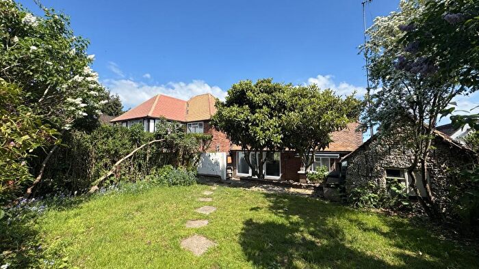 3 Bedroom House To Rent In Chartridge Lane, Chesham, HP5