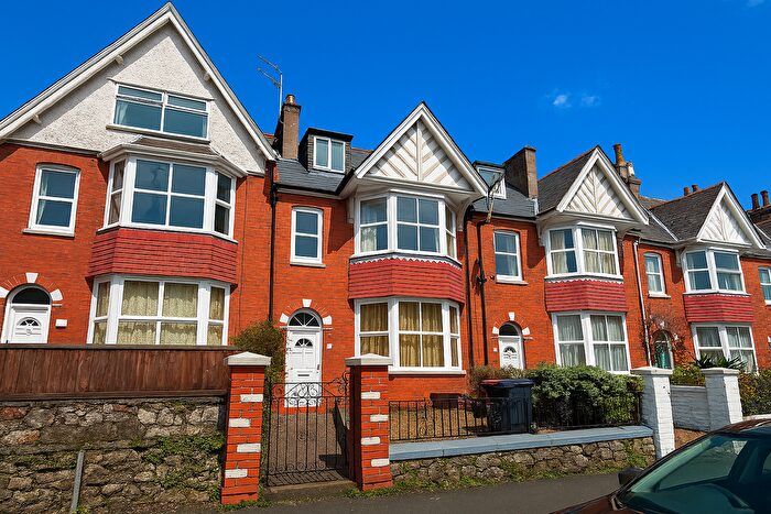 1 Bedroom Flat To Rent In Morgan Avenue, Torquay, TQ2