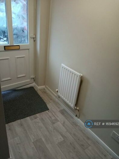 2 Bedroom Semi-Detached House To Rent In Hawkes Ridge, Ty Canol, Cwmbran, NP44