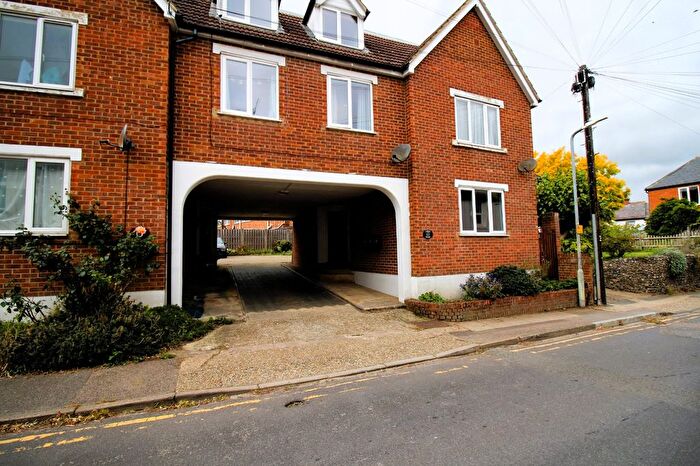 1 Bedroom Flat To Rent In Hollow Lane, Canterbury, CT1
