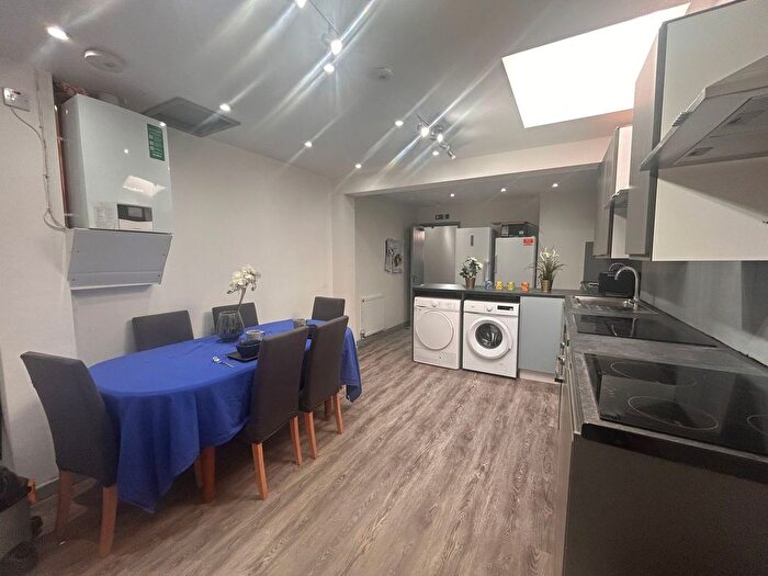 1 Bedroom Semi Detached House To Rent In Saint Margaret Road, Coventry, CV1