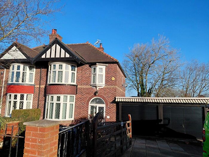 3 Bedroom Semi-Detached House To Rent In Wickersley Road, Brecks, S60