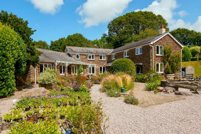 6 Bedroom Detached House For Sale In Par, PL24