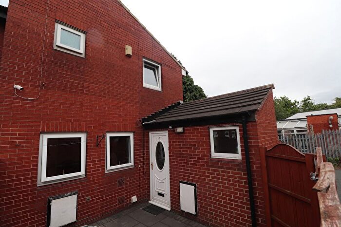3 Bedroom End Of Terrace House To Rent In Whitfield Square, Leeds, West Yorkshire, LS10