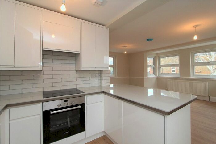 1 Bedroom Flat To Rent In Emanuel Avenue, Acton, London, W3