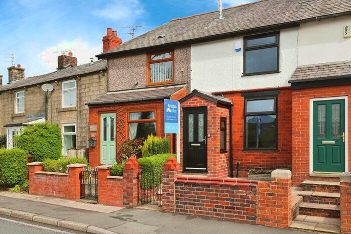 2 Bedroom Terraced House For Sale In Bolton Road, Bury, BL8