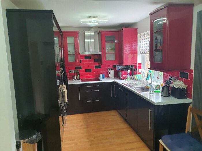 2 Bedroom Flat To Rent In Orlescote Road, Coventry, CV4