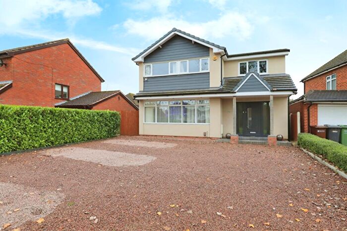 4 Bedroom House To Rent In Franche Road, Kidderminster, DY11