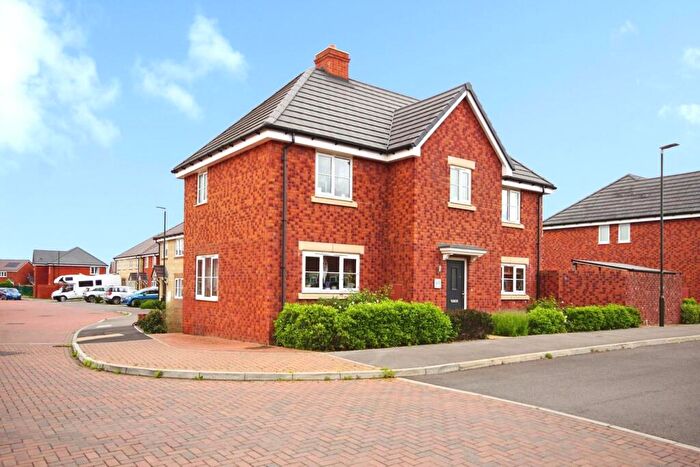 3 Bedroom Detached House For Sale In Signal Road, Cam, Dursley, Gloucestershire, GL11