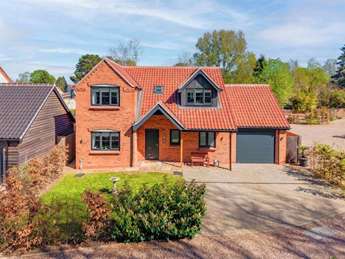 4 Bedroom Detached House For Sale In Green Lane, Easthorpe, NG13