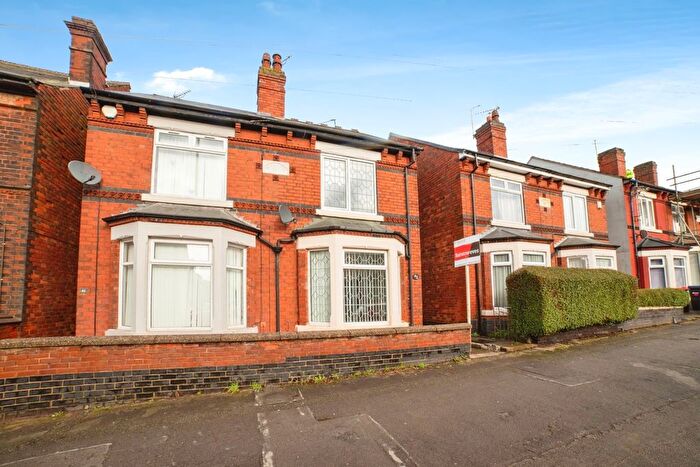 2 Bedroom Semi-Detached House For Sale In Diamond Avenue, Kirkby-In-Ashfield, Nottingham, Nottinghamshire, NG17