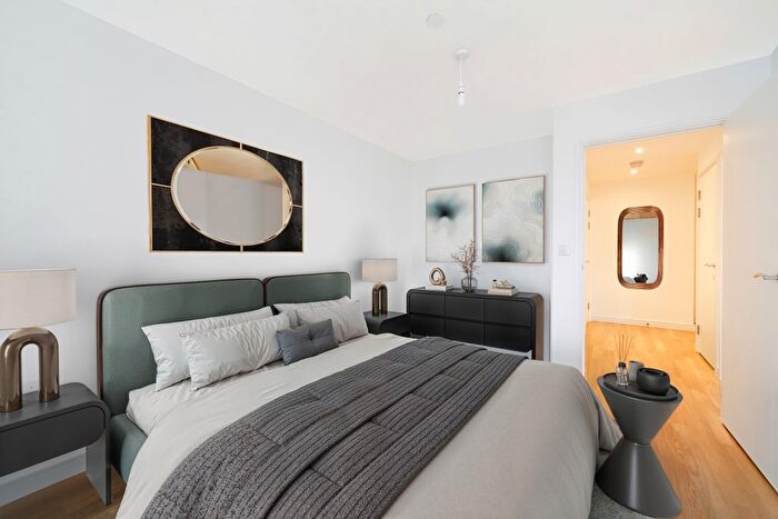 1 Bedroom Flat For Sale In Elmira Street, London, SE13