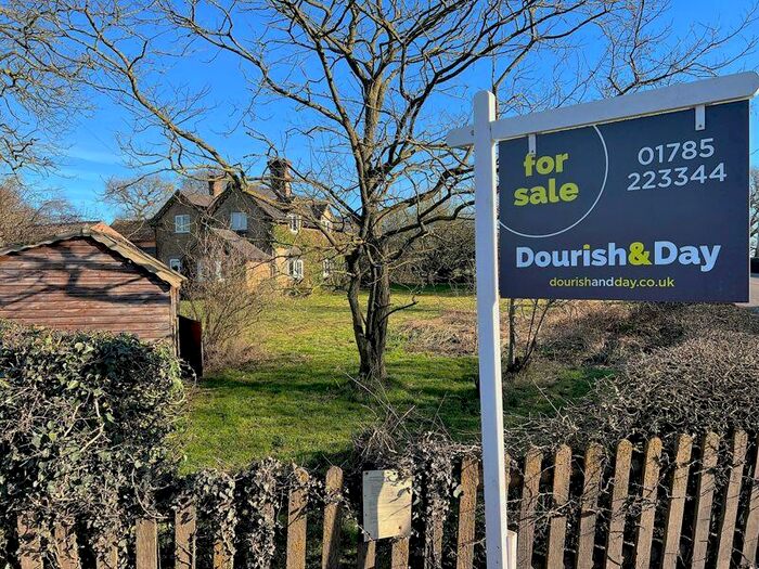 4 Bedroom Detached House For Sale In Yew Tree Farm, Lawnhead, Staffordshire, ST20