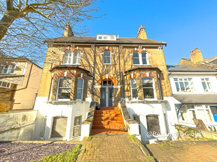 1 Bedroom Flat To Rent In Eglinton Hill, Shooters Hill, London, SE18