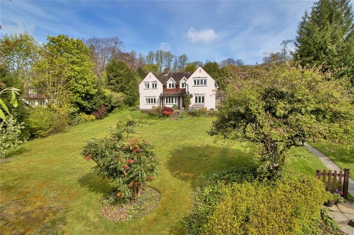 4 Bedroom Detached House For Sale In Saint Michaels Drive, Otford, Sevenoaks, Kent, TN14