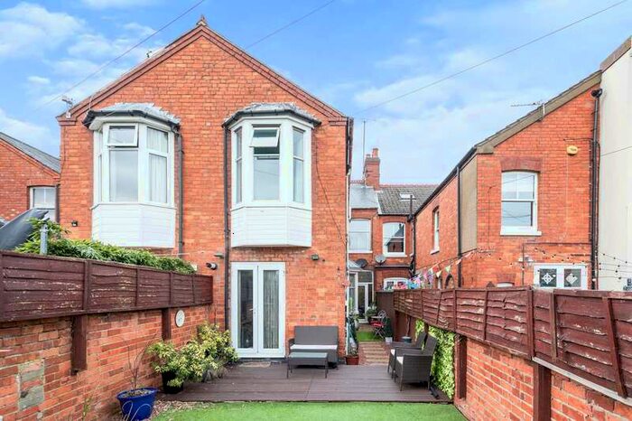 4 Bedroom Terraced House To Rent In Victoria Street, Wolverton, MK12