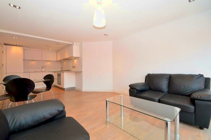 1 Bedroom Apartment To Rent In Piano Lane, Stoke Newington, London, N16
