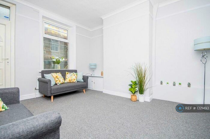 2 Bedroom Terraced House To Rent In Kime Street, Burnley, BB12