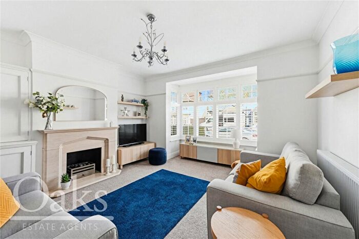 3 Bedroom Terraced House For Sale In Pagehurst Road, Addiscombe, CR0