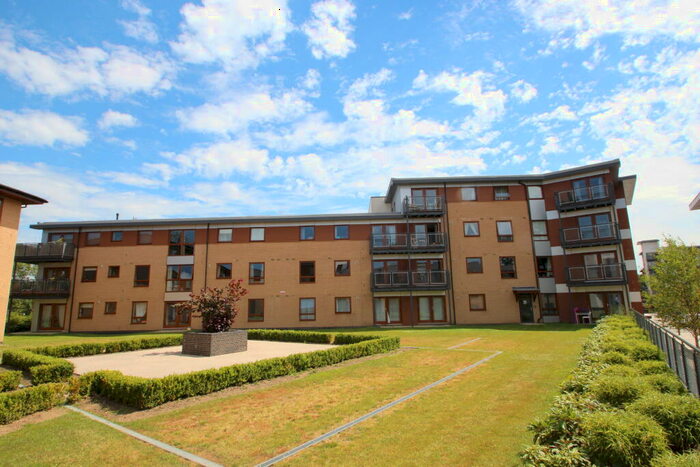 1 Bedroom Flat To Rent In Finlay Court, RH10
