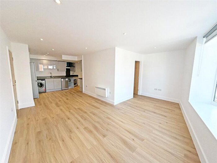 1 Bedroom Apartment To Rent In London Road, East Grinstead, RH19
