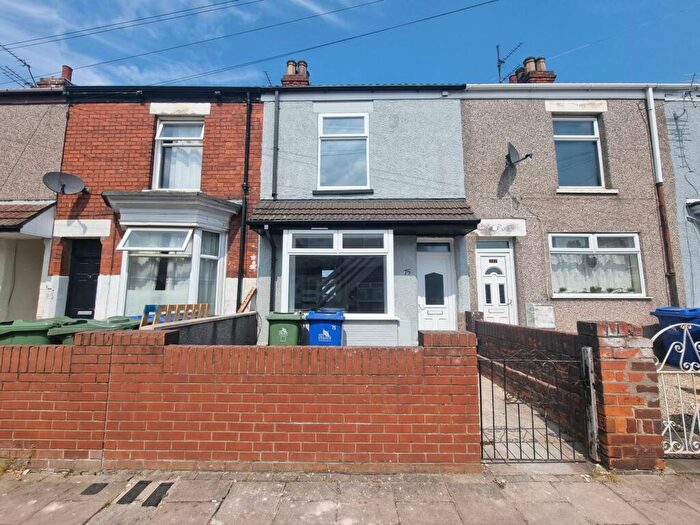 3 Bedroom Terraced House To Rent In Sixhills Street, Grimsby, DN32