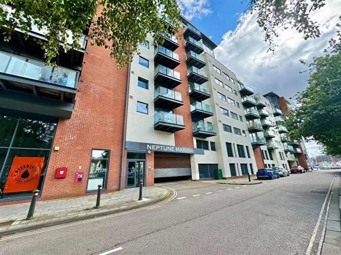 1 Bedroom Flat To Rent In Coprolite Street, Ipswich, IP3