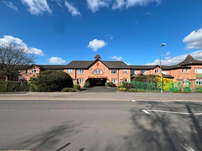 1 Bedroom Flat For Sale In Apartment Kingsford Court, Ulleries Road, Solihull, West Midlands, B92