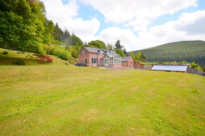 4 Bedroom Detached House For Sale In Abbeycwmhir, Llandrindod Wells, LD1