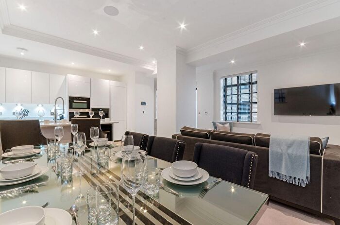 2 Bedroom Flat To Rent In Palace Wharf, Hammersmith, London, W6