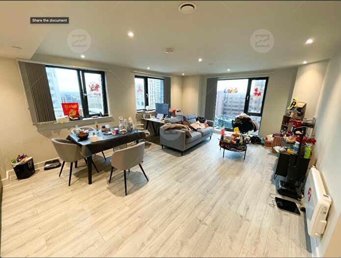 2 Bedroom Flat For Sale In /F, St Martin's Place, Broad Street Birmingham, B15