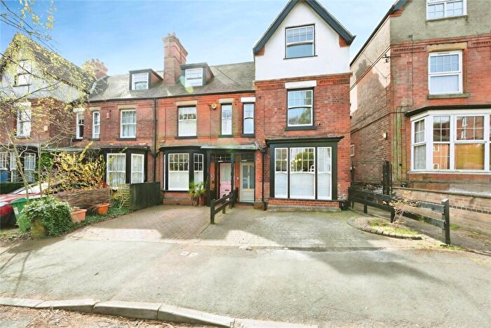 4 Bedroom End Of Terrace House For Sale In Dagmar Grove, Nottingham, Nottinghamshire, NG3