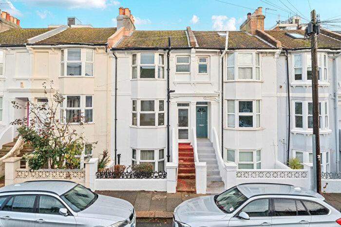 3 Bedroom Terraced House For Sale In Livingstone Road, Hove, BN3
