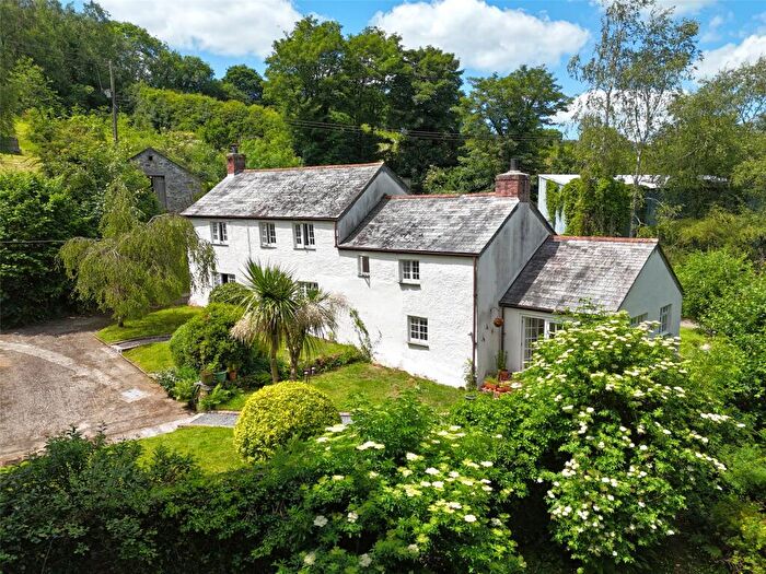 5 Bedroom Detached House For Sale In Lawhitton, Launceston, Cornwall, PL15