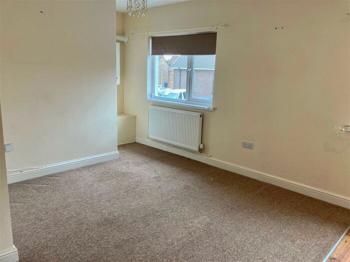 1 Bedroom Flat To Rent In Victoria Street, Dowlais, Merthyr Tydfil, CF48