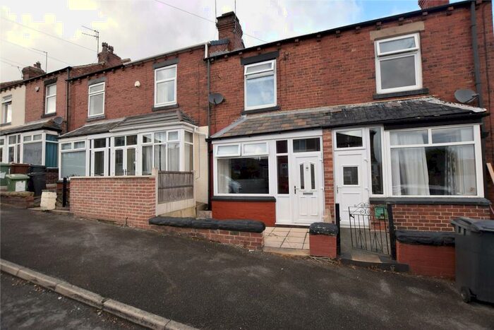 2 Bedroom Terraced House To Rent In Springfield Mount, Horsforth, Leeds, LS18