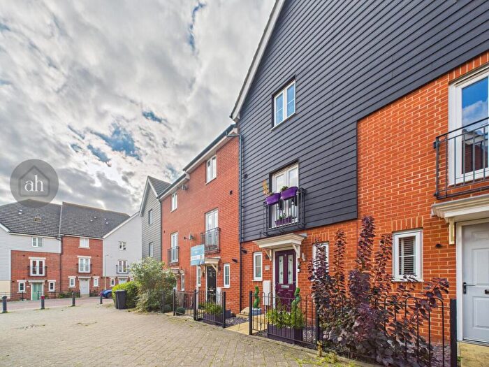 3 Bedroom Terraced House For Sale In Wagtail Drive, Stowmarket, IP14