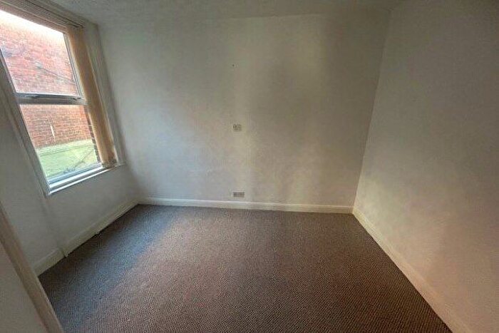 1 Bedroom Flat To Rent In Lord Street, Blackpool, FY1