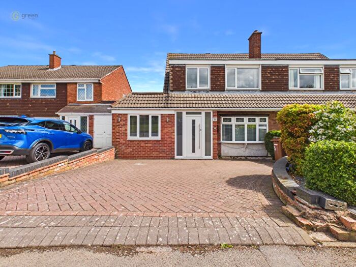4 Bedroom Semi Detached House For Sale In Aldridge Road, Streetly, B74