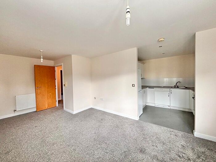 2 Bedroom Flat To Rent In Flat, Park Hall, The Cloisters, Sunderland, SR2